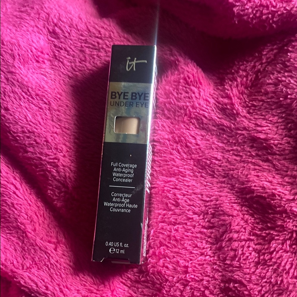 IT Cosmetics Bye Bye Under Eye Concealer